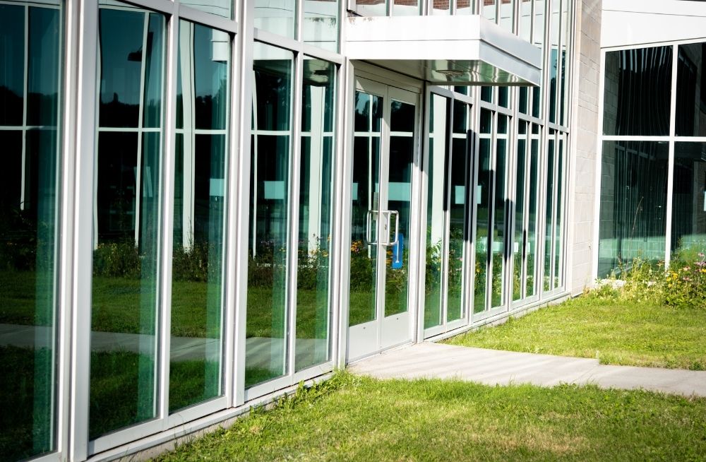 6 Ways to Maintain Your Commercial Doors